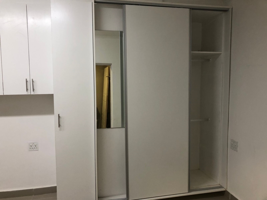 1 Bedroom Property for Sale in Flamingo Vlei Western Cape